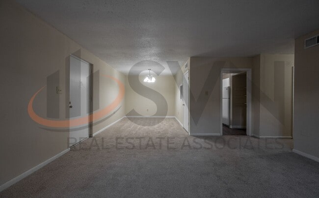 Foto del edificio - Charming 3BR, 2BA Condo in the Heart of Chapel Hill!