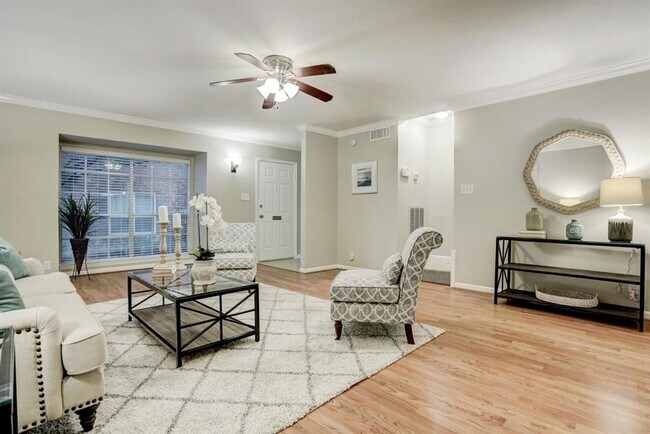 Building Photo - 6322 Briar Rose Dr