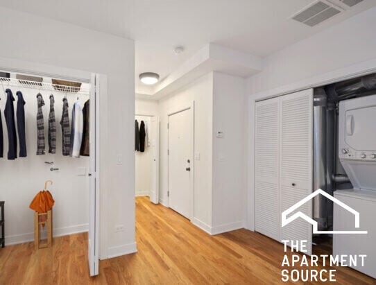 Photo - 2201 W Eastwood Ave Apartment