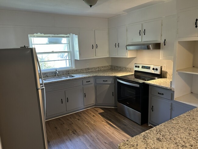 Foto del edificio - 611 9th St NW