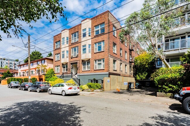 Foto del edificio - Carlyle Apartments