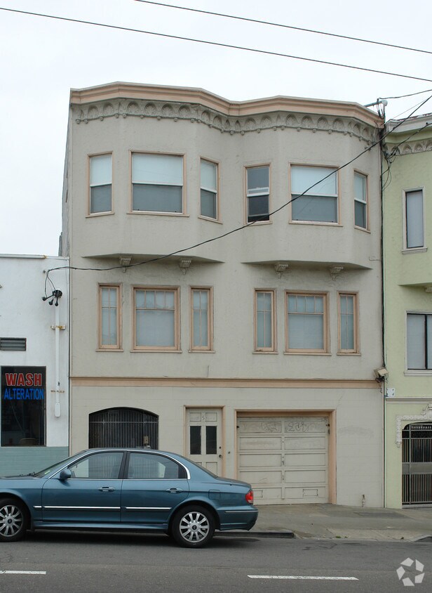 Foto del edificio - 4417 Cabrillo St