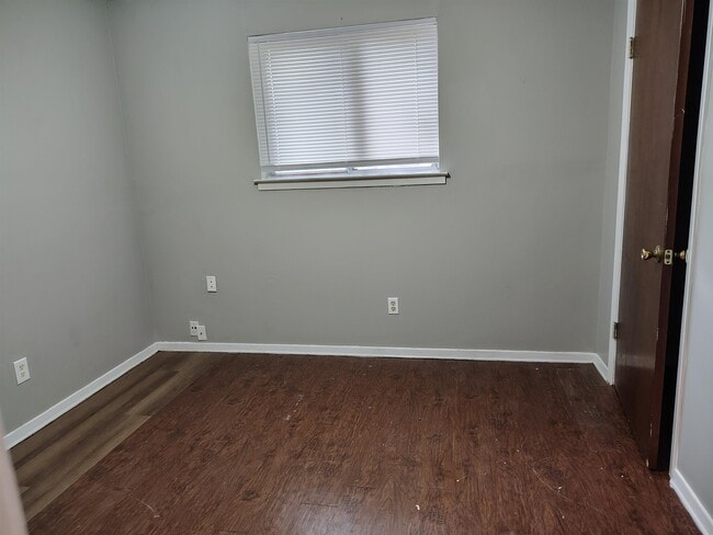 Building Photo - 3567 Fox Meadows Rd