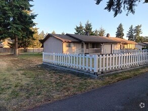Building Photo - 16506 16th Ave Ct E