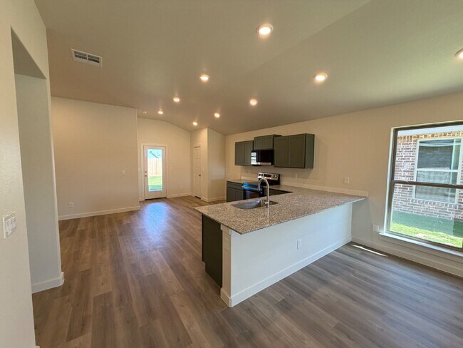 Building Photo - Beautiful New Build Home in Frenship ISD!