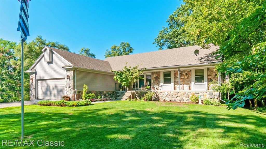 Foto principal - 3355 Boyer St