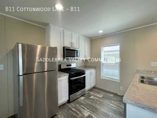 Building Photo - 3 bedroom 2 bath Brand New Home for Rent!