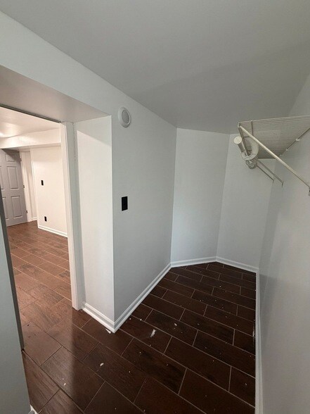 Foto del edificio - 6125 S Champlain Ave