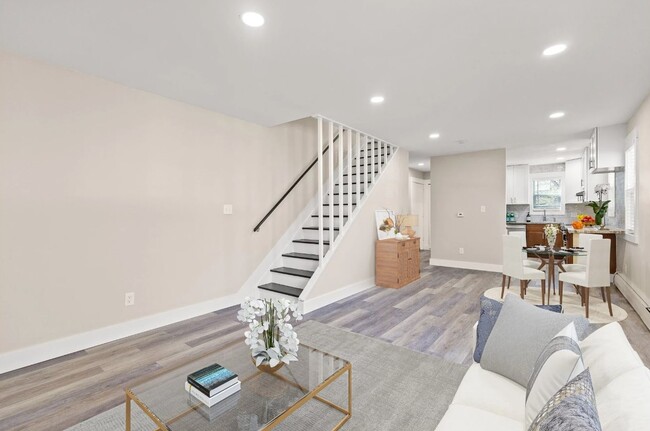 Building Photo - 3562 Nottingham Ct