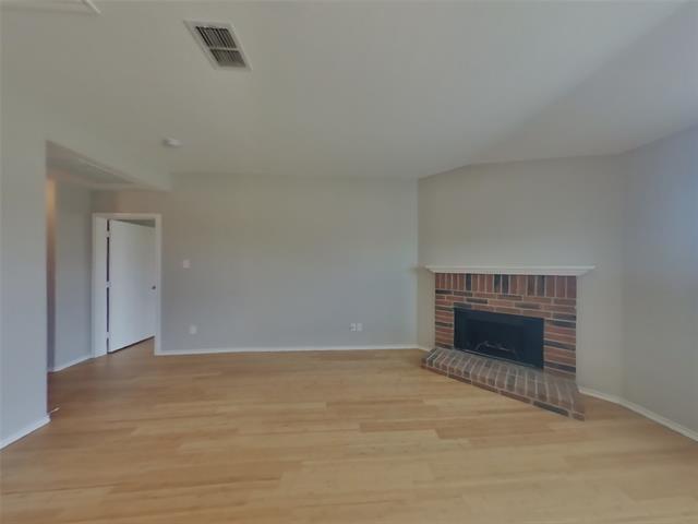 Building Photo - 216 Rambling Way