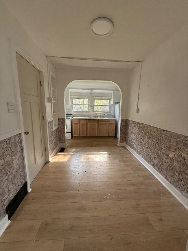 Photo - 2217 S Pennsylvania Ave House