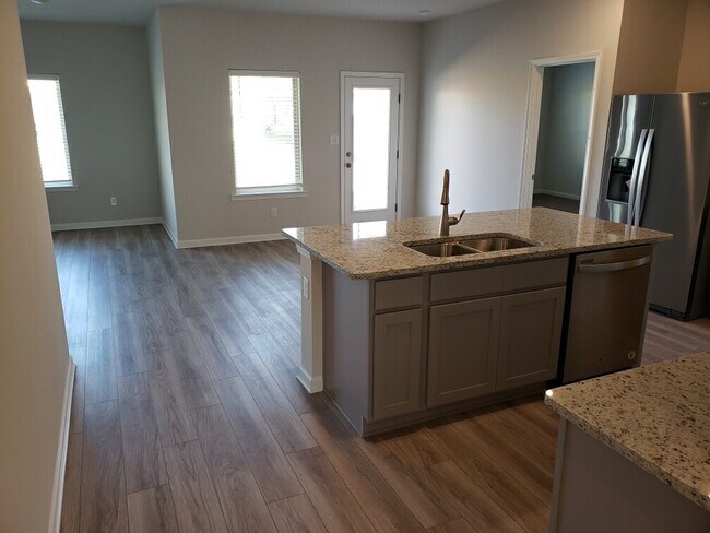 Foto del edificio - 2085 Westfield Ave