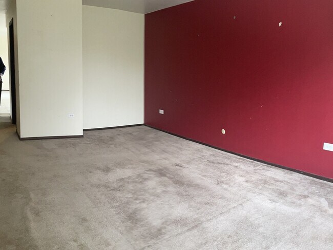 Foto del edificio - 543 W Pleasant Ln