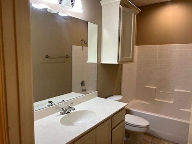 Building Photo - 3982 Mobley Cir
