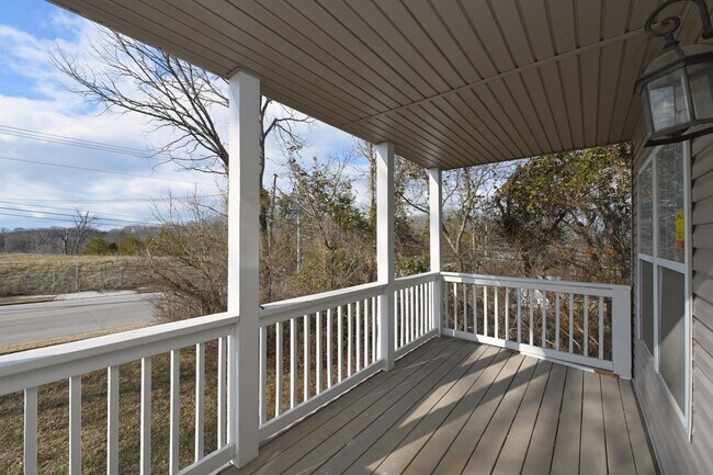 Building Photo - 503 Ben Allen Rd