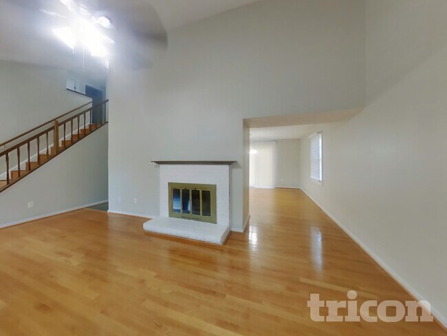Foto del edificio - 2241 Old Bailey Ct