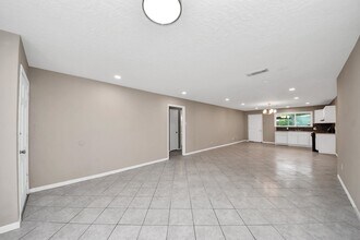 Building Photo - 11607 Neff St