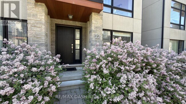 Building Photo - 22 Brunet Dr