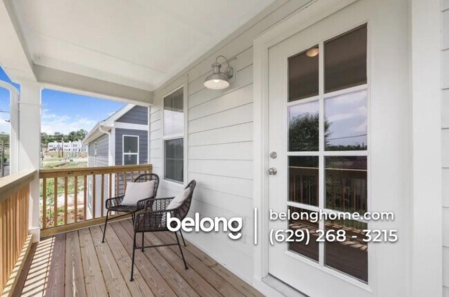 Foto del edificio - 802 Briar Cir