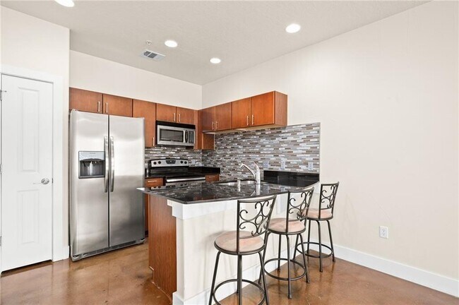 Foto del edificio - 1807 Poquito St