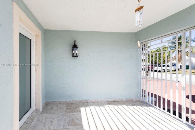 Foto del edificio - 14343 SW 45th Terrace
