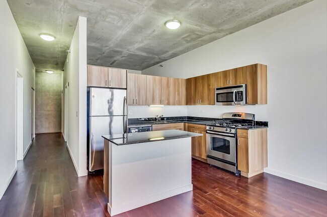 Foto del edificio - 235 W Van Buren St