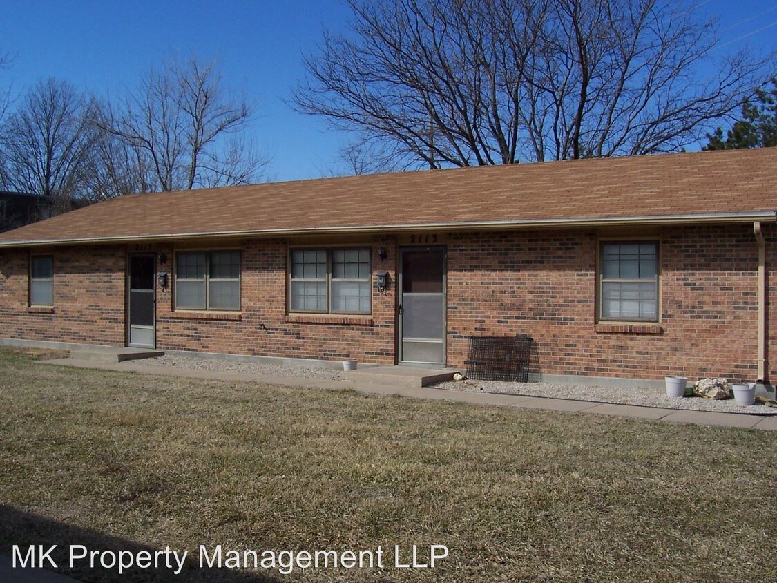 Foto principal - 2115 Casement Rd