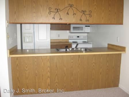 Foto del edificio - 315 E Commerce Blvd
