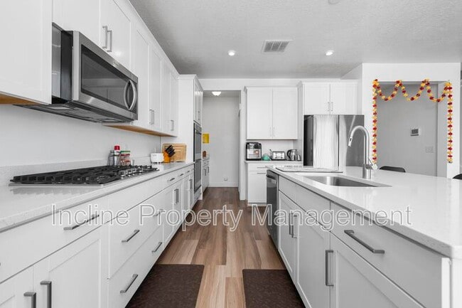 Foto del edificio - 766 S 850 W