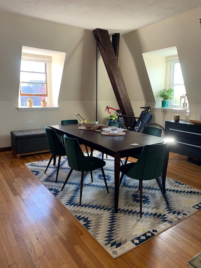 Dining room - 1 Salem St