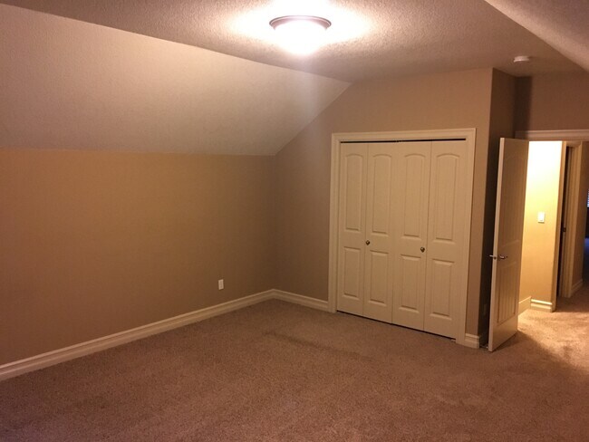 Foto del edificio - 2060 SW Kendra St