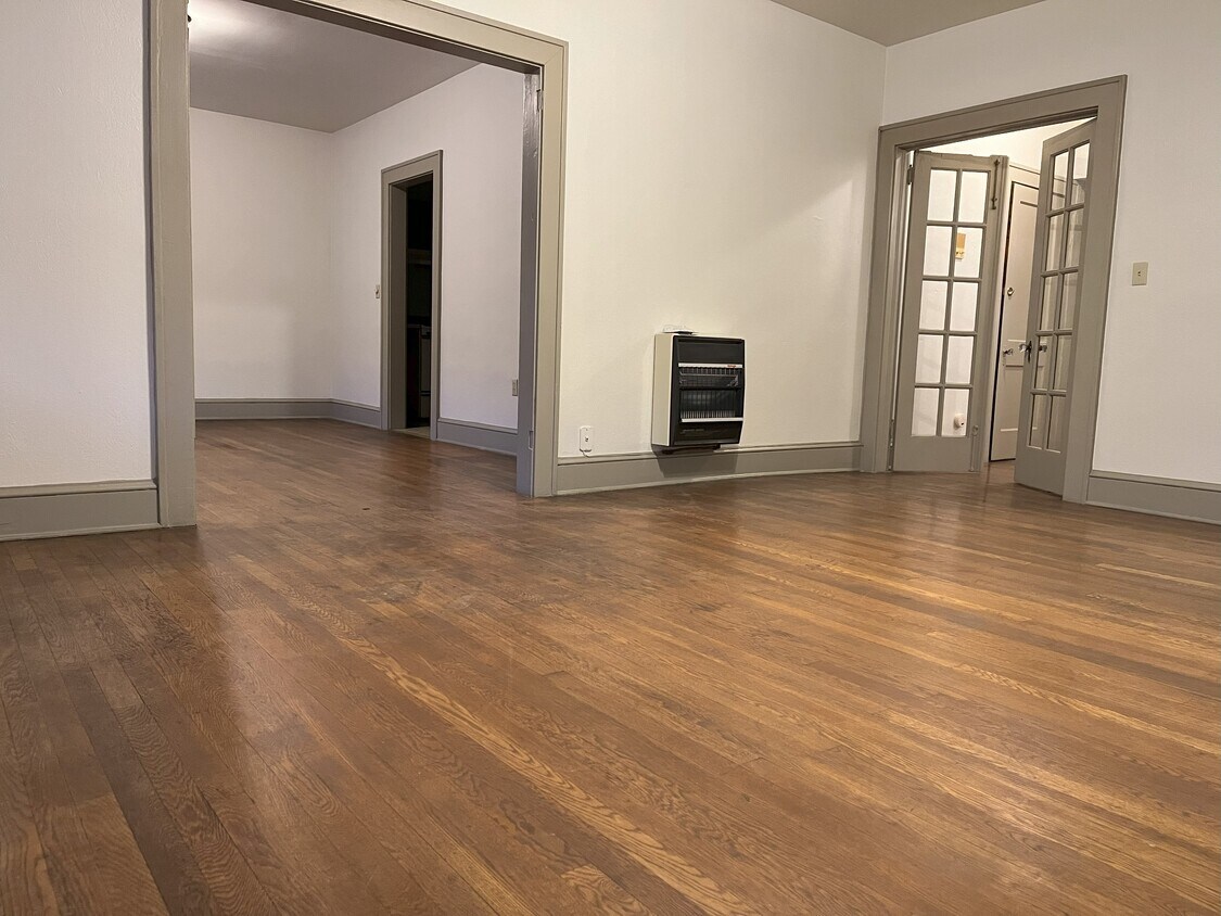Foto principal - 423 Locust St
