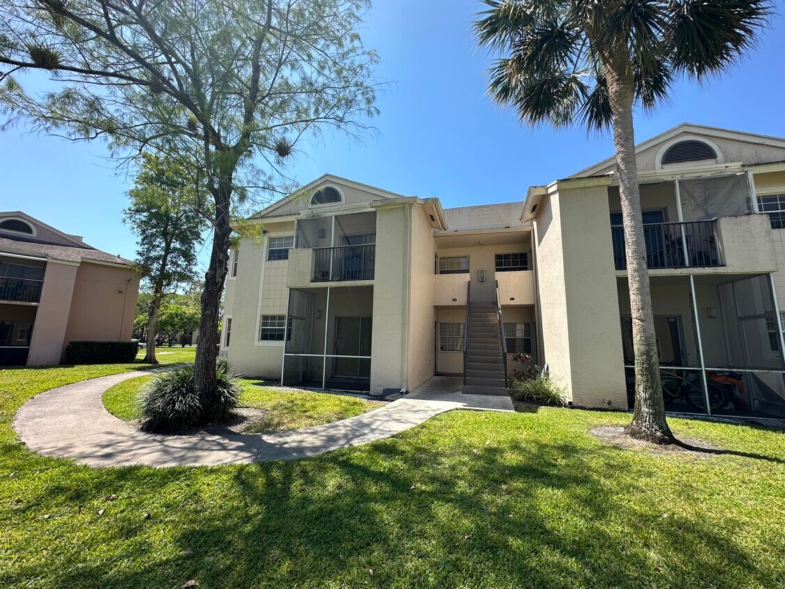 Foto principal - 891 Cypress Park Way