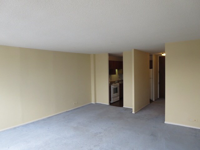 Foto del edificio - 5100 N Marine Dr
