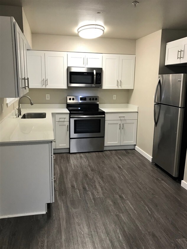 Primary Photo - 12839 SE 40th Pl
