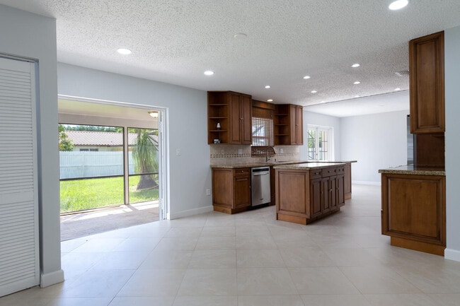 Foto del edificio - 3554 NW 25th Terrace