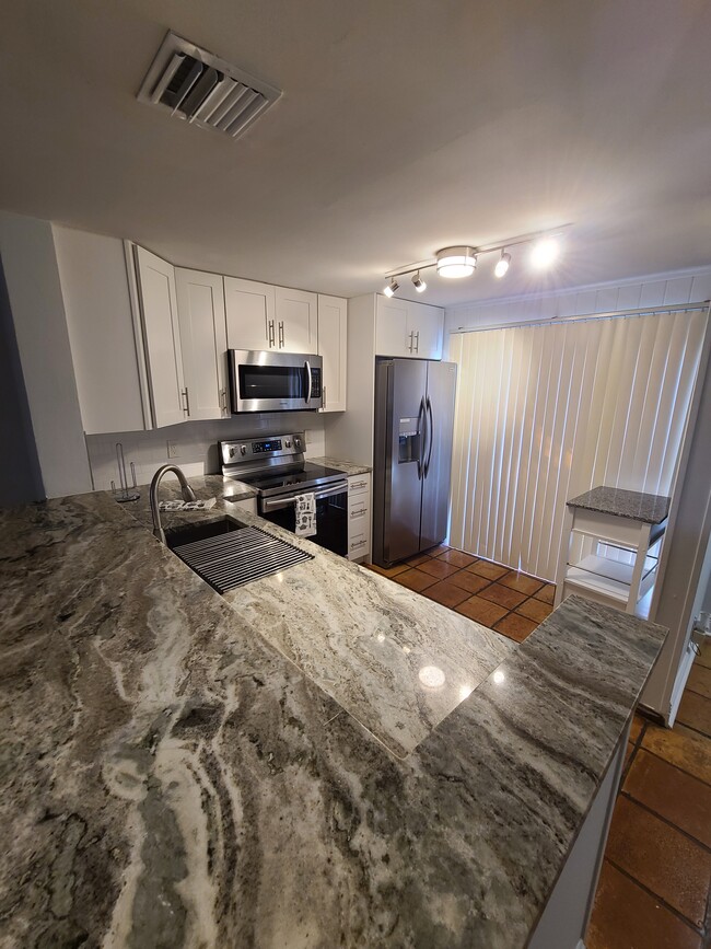 Foto del edificio - 135 SW 3rd St