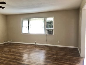Building Photo - 5818 Pickering Ave
