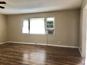 Building Photo - 5818 Pickering Ave