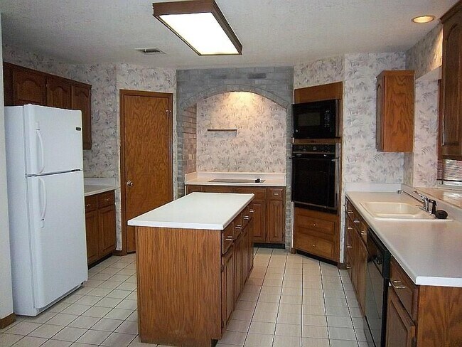 Building Photo - 3109 Ammunition Dr