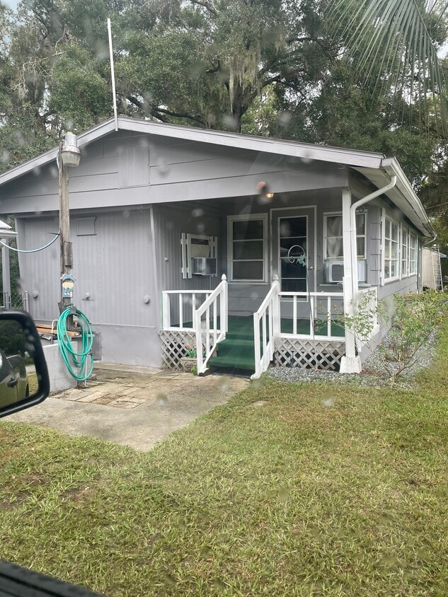 Foto principal - 1313 N Paul Dr