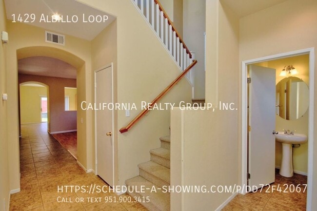 Building Photo - 1429 Albillo Loop