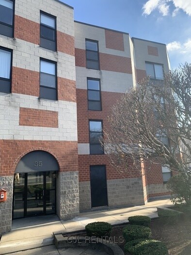 Foto del edificio - 35 Vine St