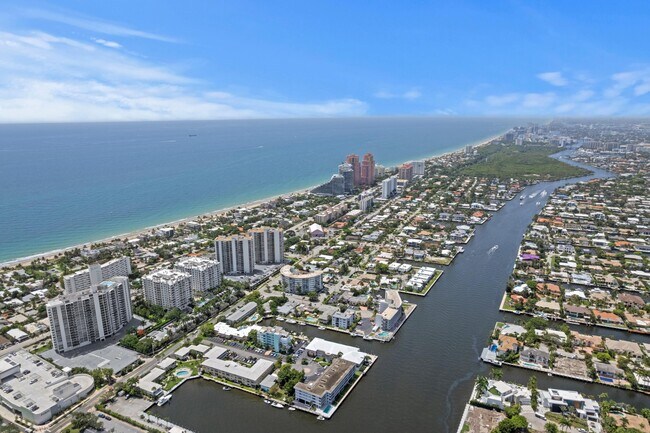 Foto del edificio - 2841 N Ocean Blvd