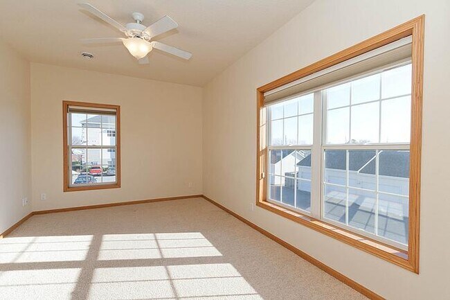 Foto del edificio - 4510 Twain Cir