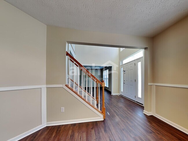 Building Photo - 5229 Stableton Dr