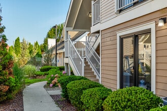 Building Photo - AVIA Lofts on Victors Way