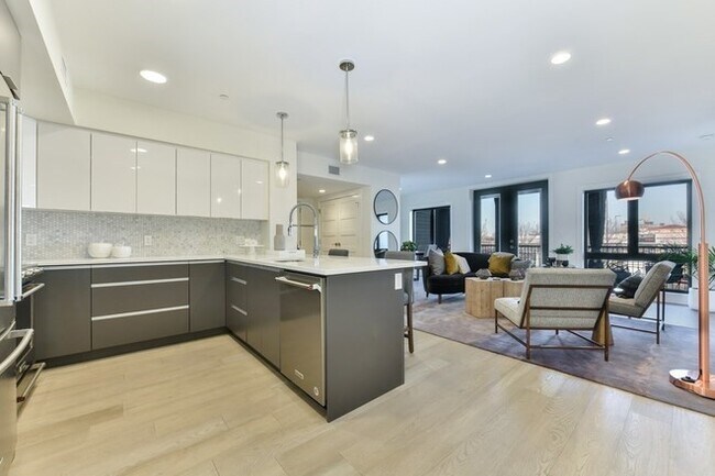 Foto del edificio - 85 Willow Ct