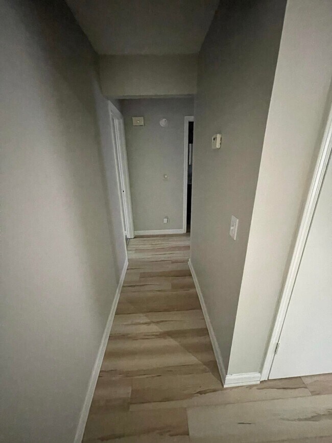 Foto del edificio - 874 Ventnor Pl SW