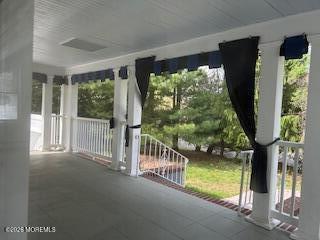 Foto del edificio - 15 Lockwood Pl